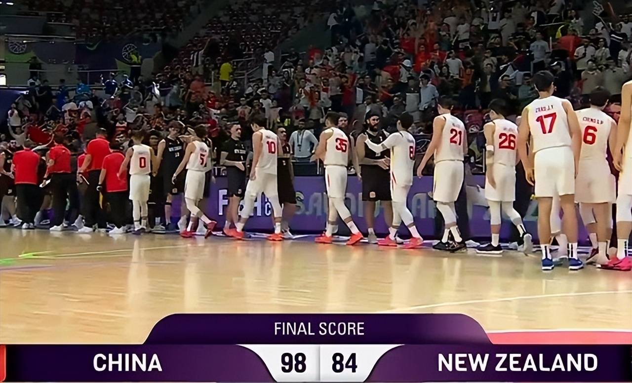 亚洲杯选手爆冷获胜,专家预测失准 亚洲杯选手爆冷获胜,专家预测失准