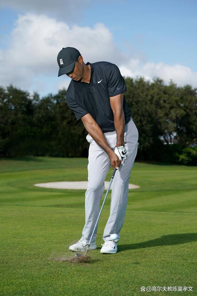 爱游戏在线-高尔夫球员突破自我，表现堪称完美