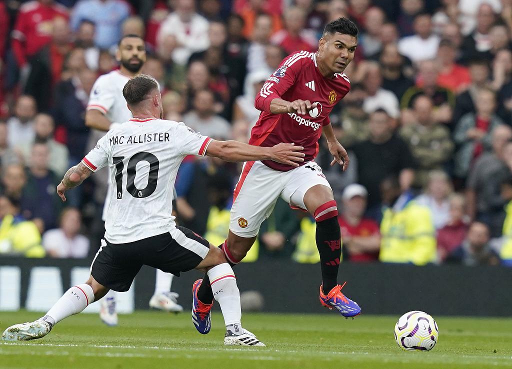 利物浦完胜曼联，苏亚雷斯惊艳四座的简单介绍