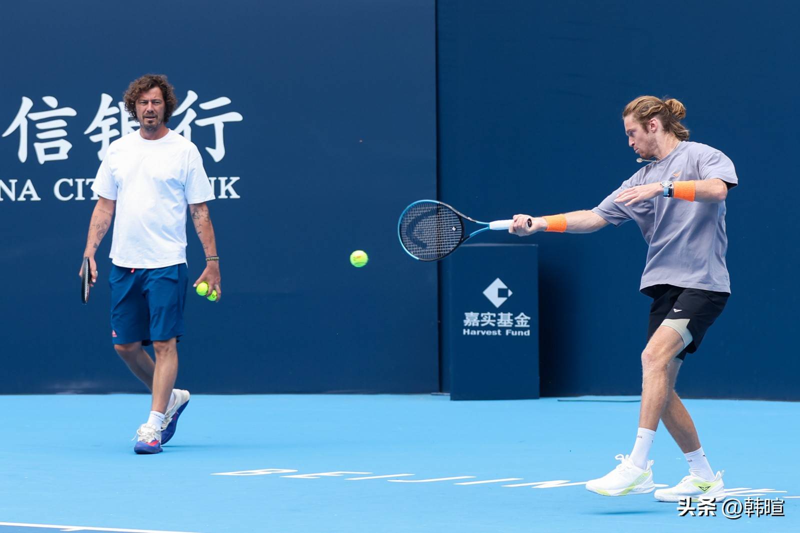 蒙特卡洛大师赛翻盘美网,兹维列夫带队取胜 蒙特卡洛大师赛翻盘美网,兹维列夫带队取胜