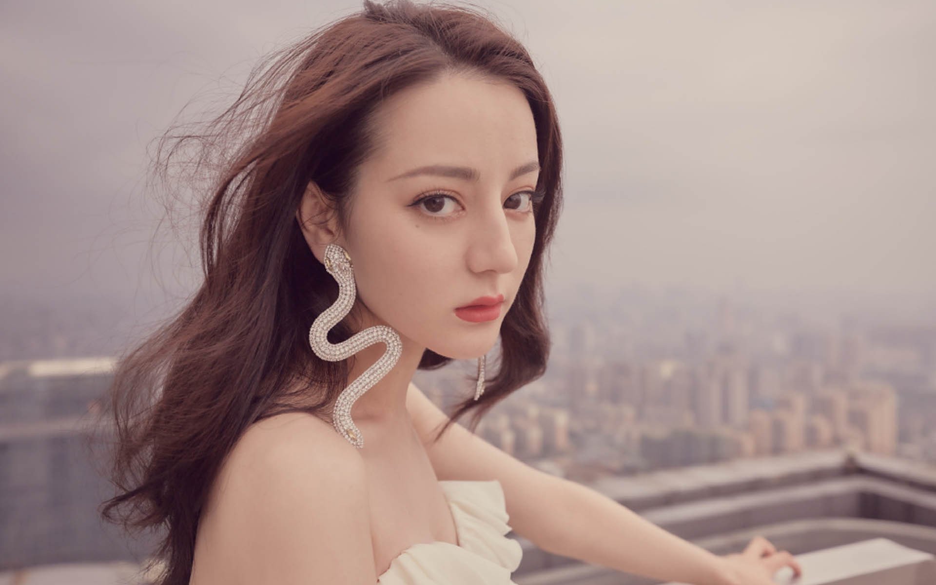 逆转,在燃烧时诞生