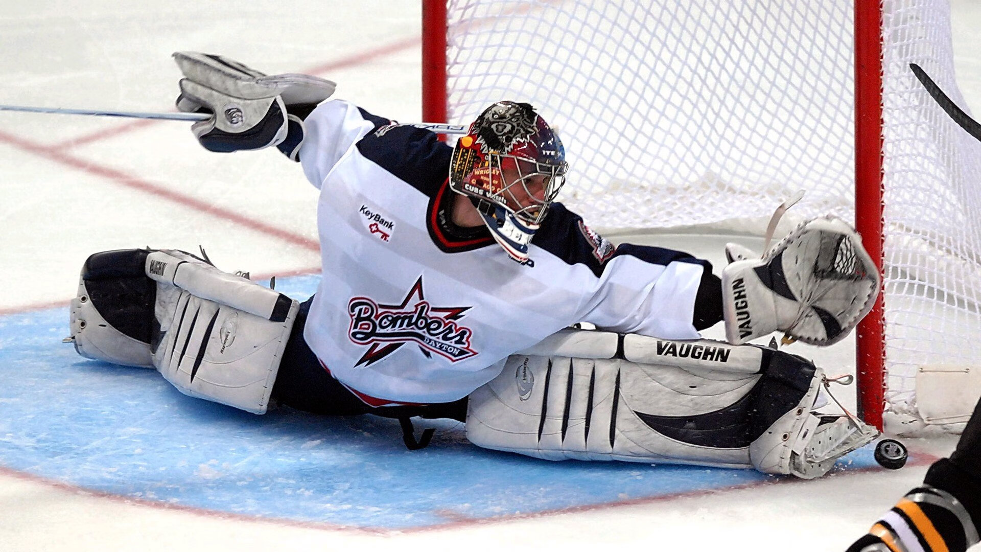 爱游戏官方入口-绝杀之夜的节奏大师，公牛客场逆袭绿军